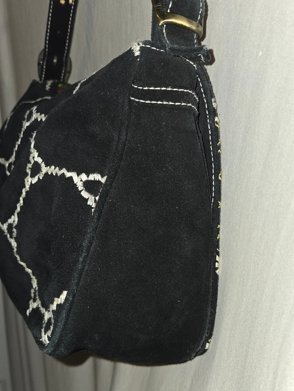 vintage Isabella Fiore Bohemian Hobo embroidered, Beaded shoulder bag
